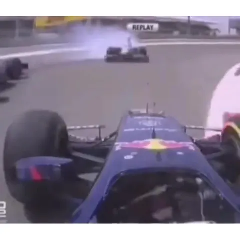 Formula One Crash Replay