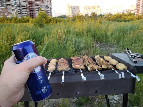 НУ ЧЕВО, ГУЛЯЕМ?