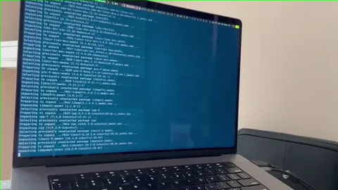 Hello World Still Compiling