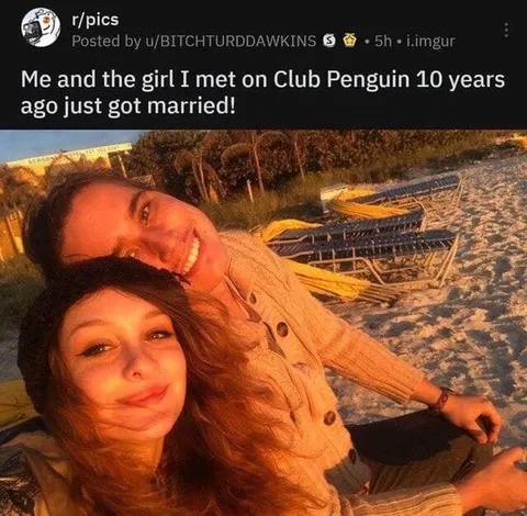 Club Penguin Couple Gets Married