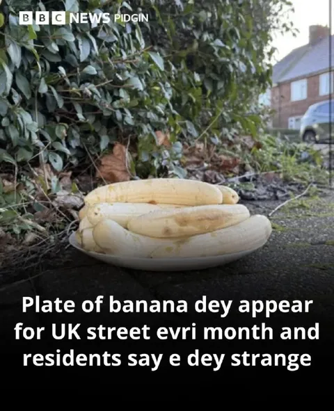Plate of banana dey appear