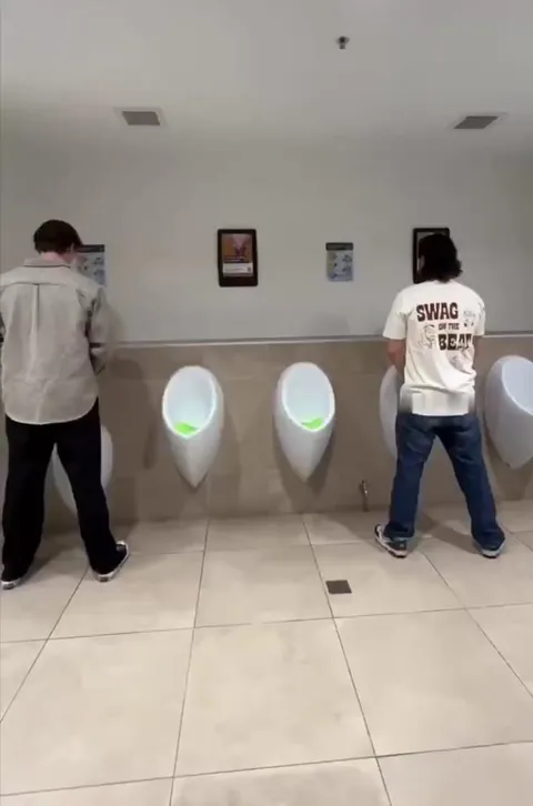 Choosing the Urinal Position