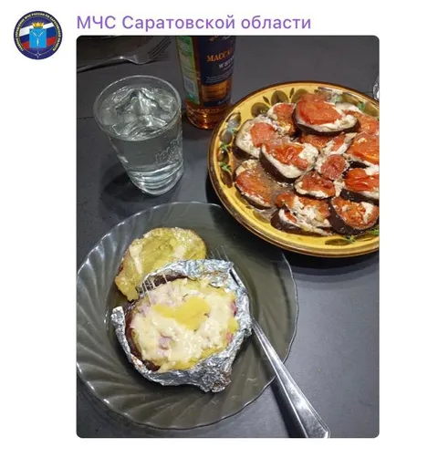 Праздничный ужин спасателей
