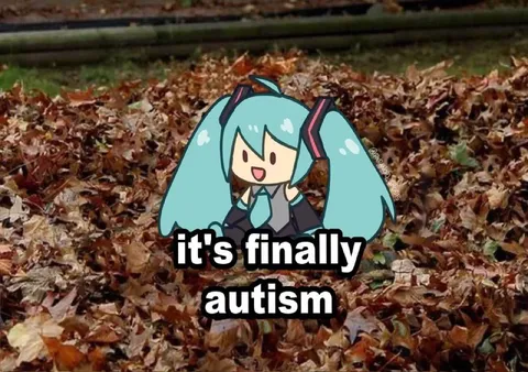 Miku Celebrates Autumn