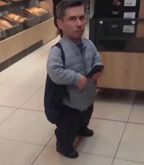 Отец в детстве