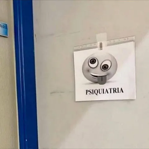 Psiquiatría con cara graciosa