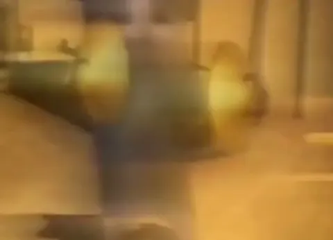 ジョジョでWalk Like an Egyptian