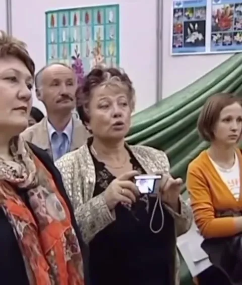 Бабушка со вспышкой