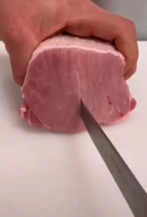 Троллфейс после разреза мяса