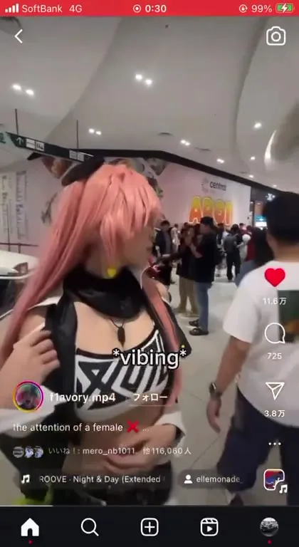 Attention Seeker Gets Distracted by Cars