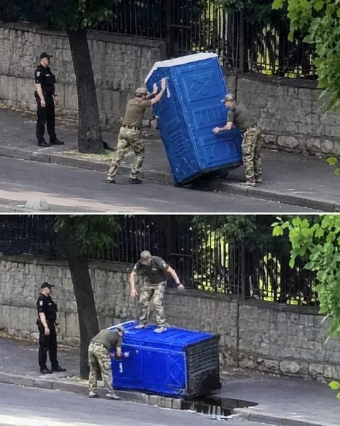 Как поставить контейнер на люк