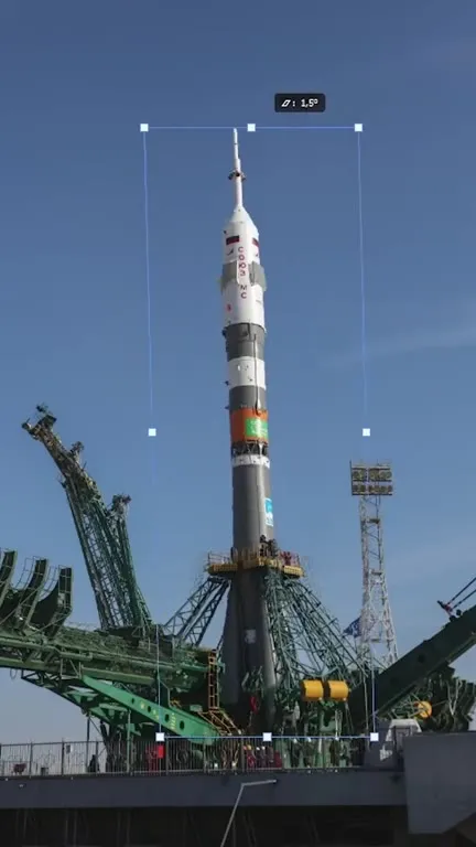 Фотограф Роскосмоса снимает рилсики