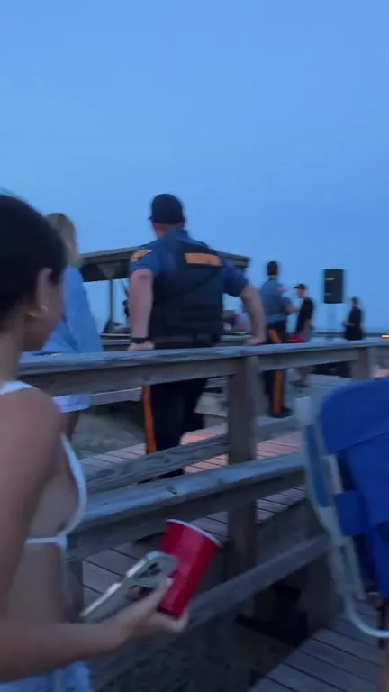 Good Girl, Officer