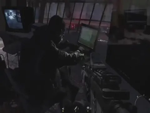Когда Ghost подключает хакера