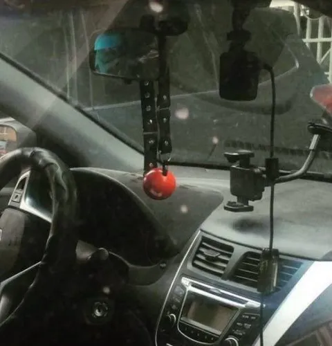 Странный тюнинг салона автомобиля