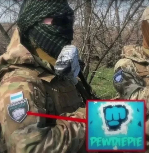 Солдаты со знаком PewDiePie