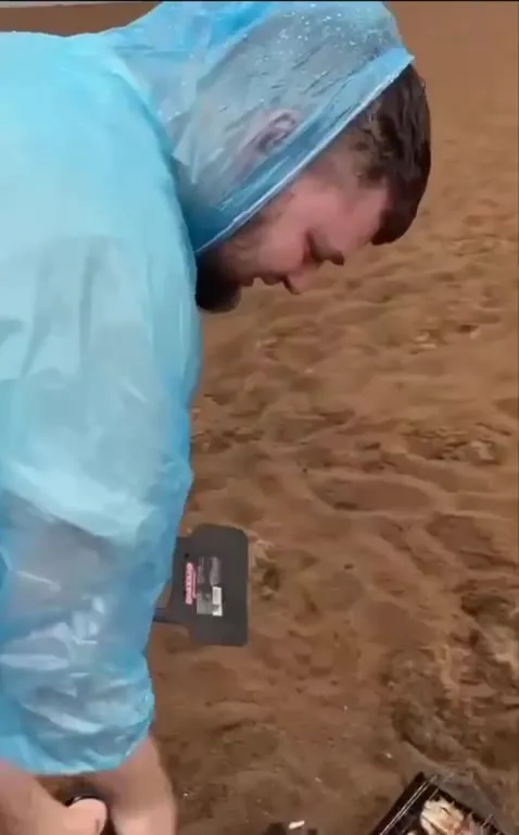 Шашлык важнее торнадо