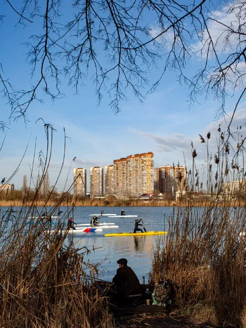 Городской спорт на озере