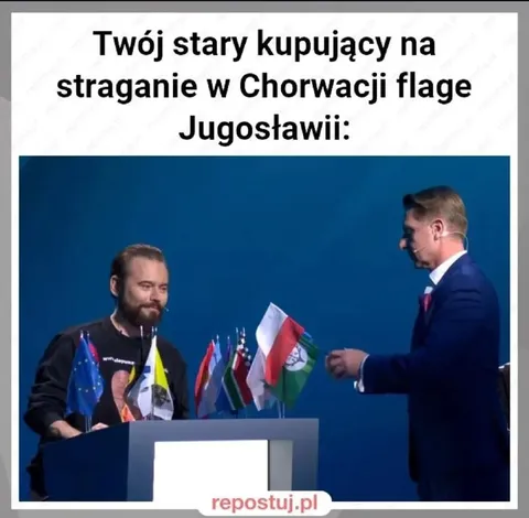 Rodzice kupują flagę Jugosławii