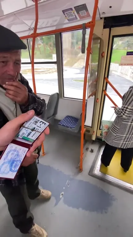 Рак в автобусе