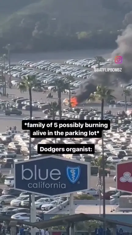 Dodgers Organist Ignores Parking Lot Fire
