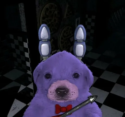 Фиолетовый медведь из Five Nights at Freddy’s