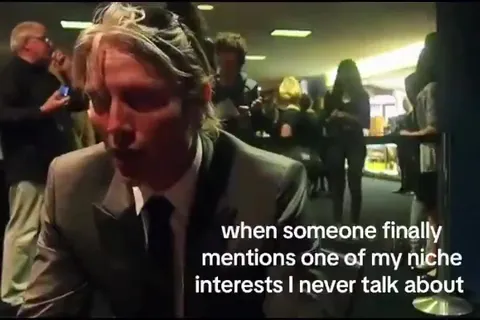 When Someone Mentions My Niche Interest