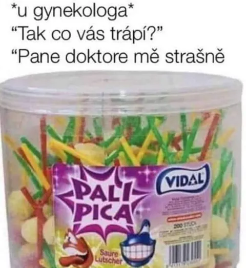 U gynekologa mě strašně pálí píča