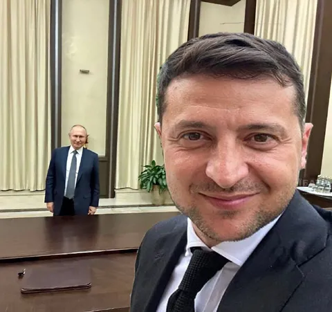 Зеленский и Путин на селфи