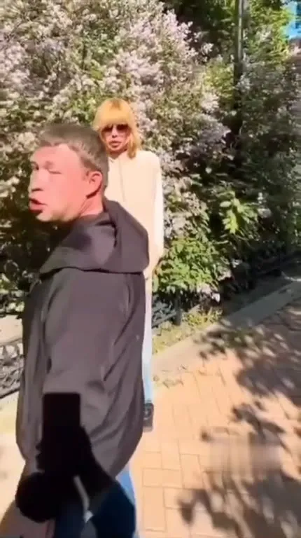 Странная встреча в парке