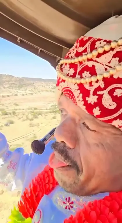 Танец со стулом в пустыне