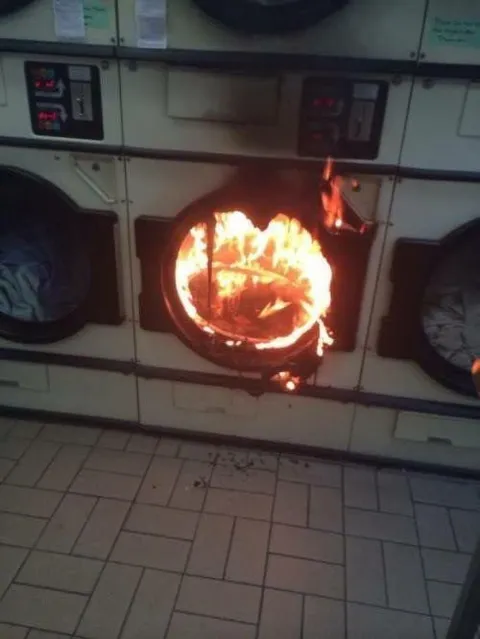 Горящая стиральная машина