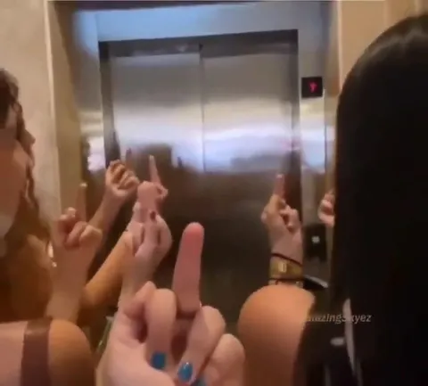 Elevator Flips Into Modern Warfare 2