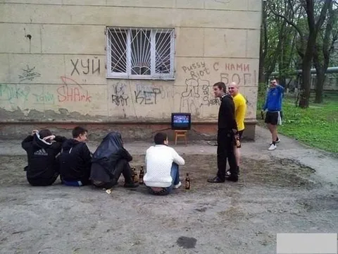 Кинотеатр во дворе