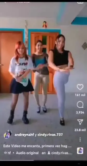 Bailando hasta leer los comentarios