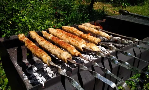 Люля-кебаб на мангале