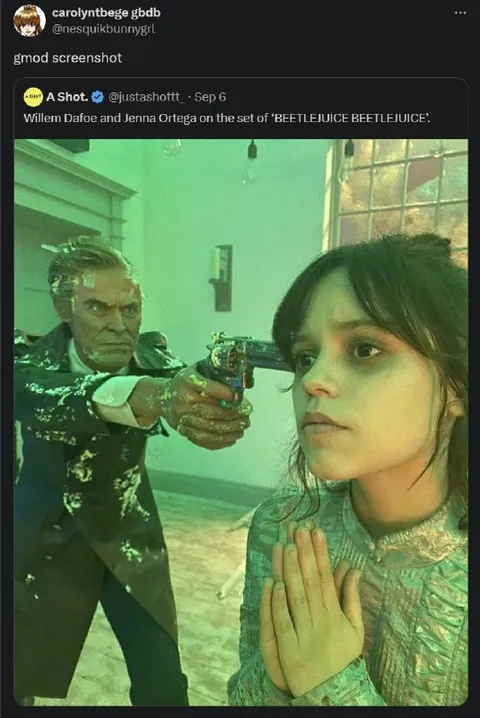Willem Dafoe Points a Gun