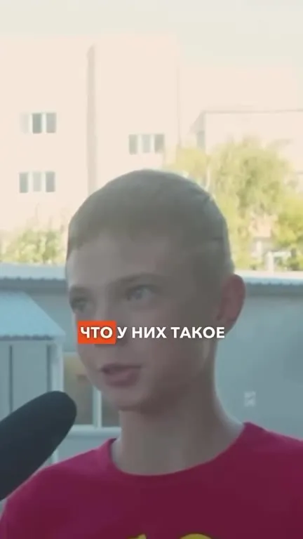 Почему телефоны появились