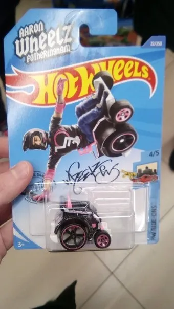 Dakar Wheelz Hot Wheels Toy