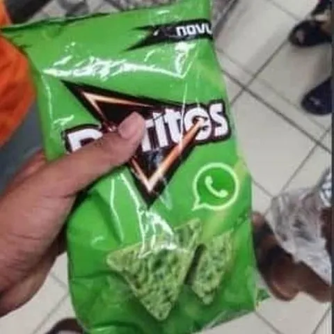 WhatsApp Doritos