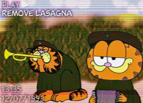 Garfield Removes Lasagna