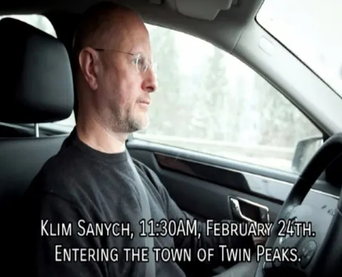Entering the Town of Twin Peaks