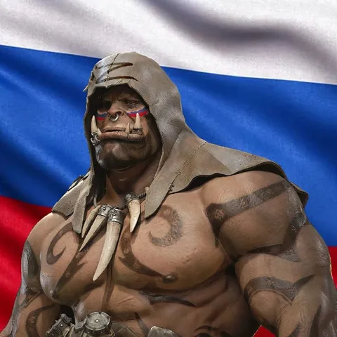 Русский орк на фоне флага