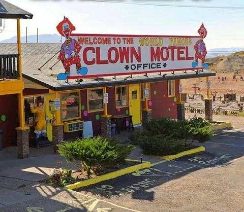 Welcome to the Clown Motel