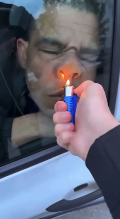Зажигалка у носа