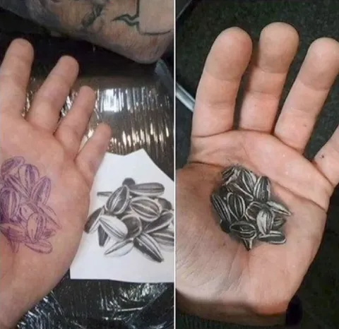 Татуировка семечек на ладони