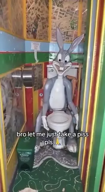Bugs Bunny Needs to Pee