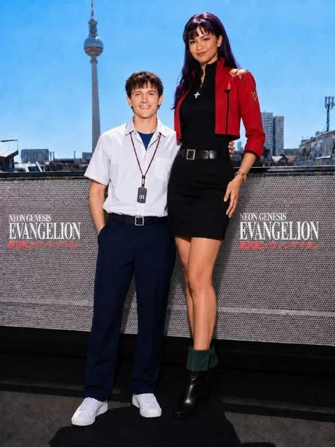 Evangelion Height Difference