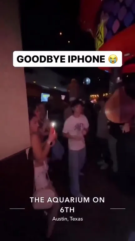 Goodbye iPhone Aquarium Dance