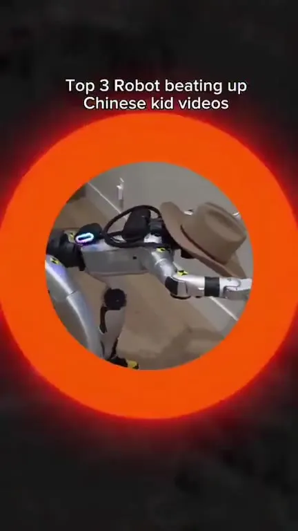 Robot Fighting Chinese Kids